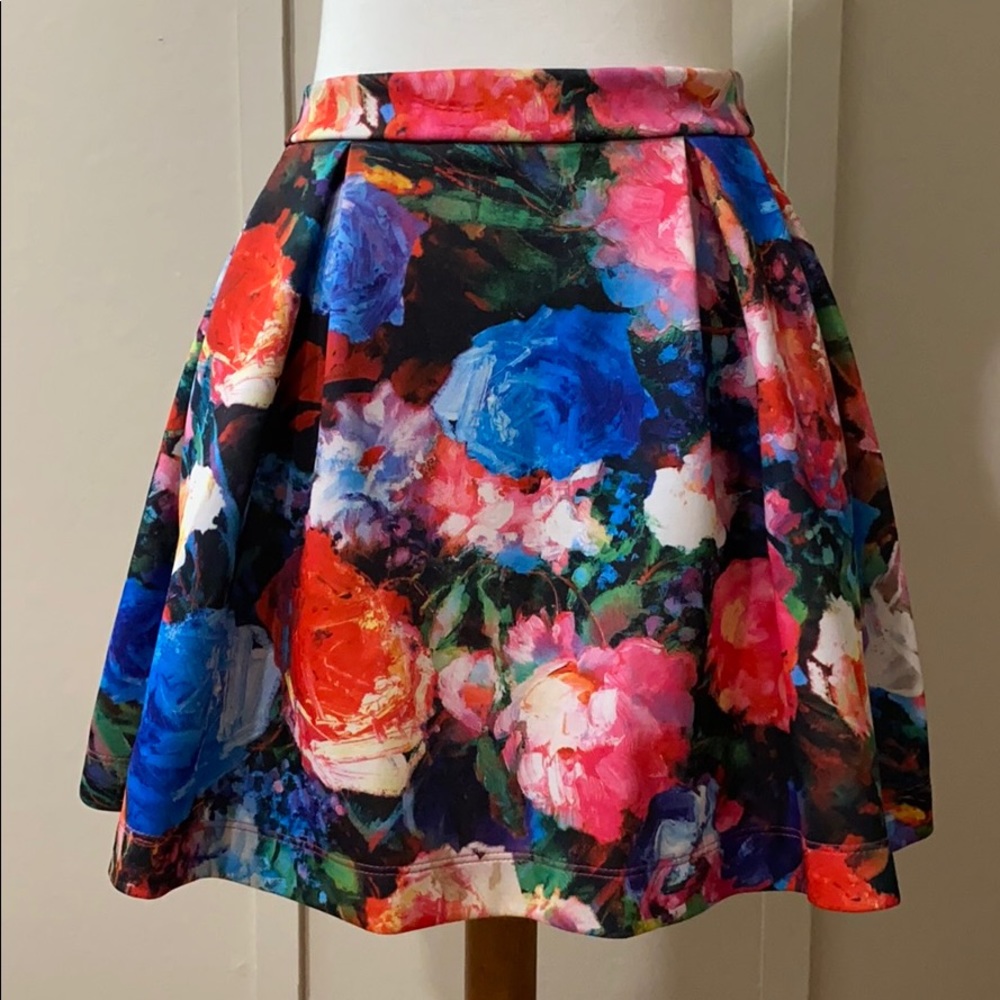 Express Floral Scuba Skirt, Size XS